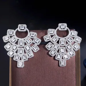 أقراط نسائية كبيرة متدلية على شكل هندسي رقيقWomen's Large Geometric Dangle Earrings