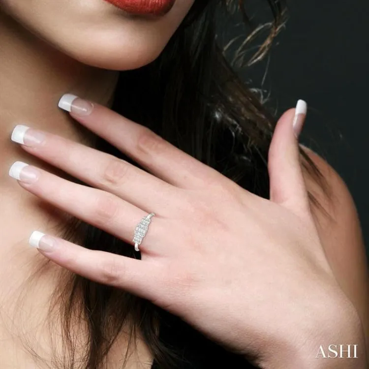 1/4 ctw Past, Present & Future Baguette and Round Cut Diamond Fusion Fashion Ring in 14K White Gold