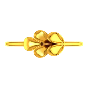 18k Gold Ring With A Leaf Design On Top